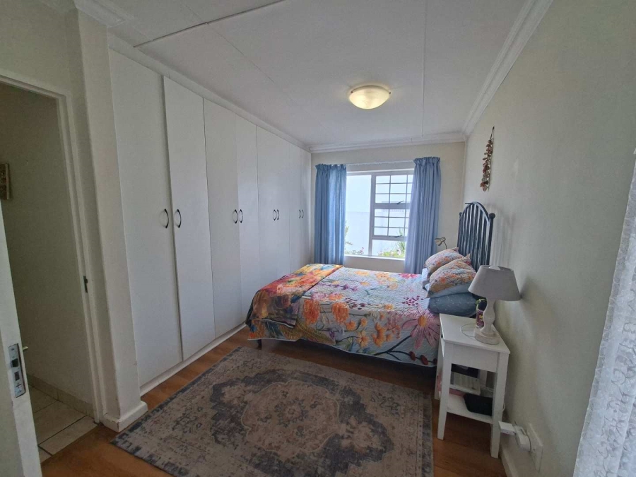 3 Bedroom Property for Sale in Fraaiuitsig Western Cape